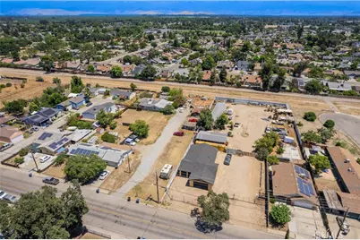 1 N Bridge Street, Visalia, CA 93291 - Photo 23