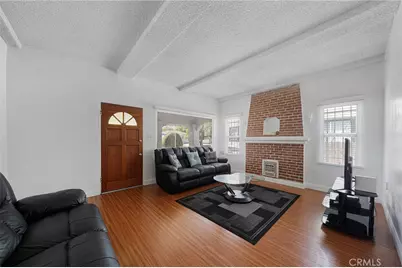 753 W 104th Street, Los Angeles, CA 90044 - Photo 11