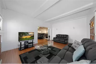 753 W 104th Street, Los Angeles, CA 90044 - Photo 13