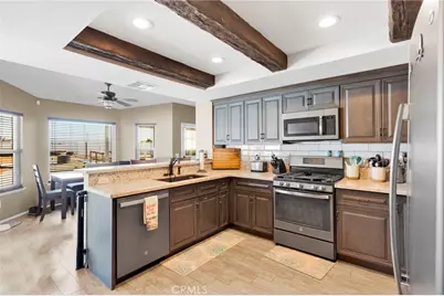 13315 Cochise, Apple Valley, CA 92308 - Photo 11