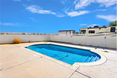 13315 Cochise, Apple Valley, CA 92308 - Photo 39