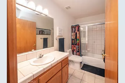 12950 Yellowstone, Victorville, CA 92395 - Photo 17