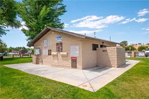 12950 Yellowstone, Victorville, CA 92395 - Photo 35
