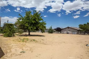 18845 Madrone, Hesperia, CA 92345 - Photo 31