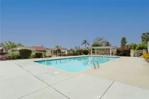 410 Champlain Dr, Claremont, CA 91711 - Photo 37