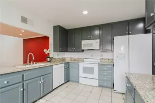 410 Champlain Dr, Claremont, CA 91711 - Photo 9
