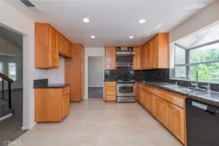 8 Quiet Hollow Rd, Phillips Ranch, CA 91766 - Photo 15
