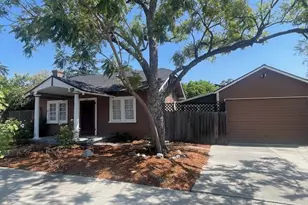 218 W 12th, Claremont, CA 91711 - Photo 1