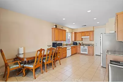 16362 Gala, Fontana, CA 92337 - Photo 7