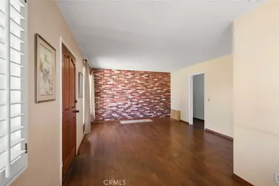 6049 Pennswood Avenue, Lakewood, CA 90712 - Photo 3