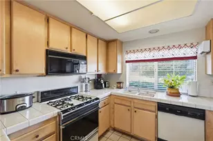 28042 Calle Vallarta, Menifee, CA 92585 - Photo 21