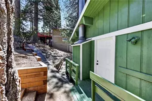 32375 Scandia, Running Springs, CA 92382 - Photo 17