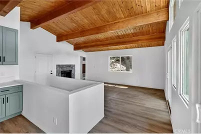 32375 Scandia, Running Springs, CA 92382 - Photo 7