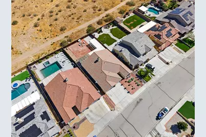 12312 Dandelion Way, Victorville, CA 92392 - Photo 33