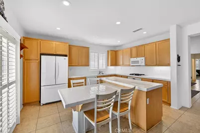 12312 Dandelion Way, Victorville, CA 92392 - Photo 9