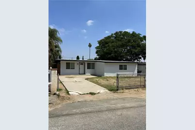 18522 7th, Bloomington, CA 92316 - Photo 1