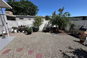 260 N Lyon Ave, Hemet, CA 92543 - Photo 35
