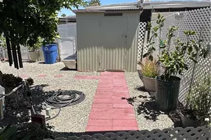 260 N Lyon Ave, Hemet, CA 92543 - Photo 45