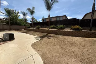 33963 Petunia St, Murrieta, CA 92563 - Photo 45