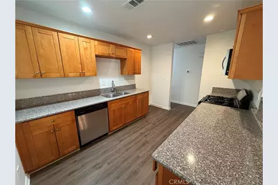 1516 5th Street, San Fernando, CA 91340 - Photo 11