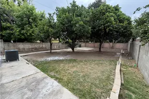 1516 5th St, San Fernando, CA 91340 - Photo 31