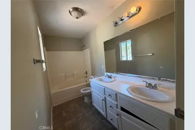 16183 Blue Haven Court, Riverside, CA 92503 - Photo 27