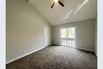 6060 Oak Street #E, Huntington Park, CA 90255 - Photo 23