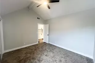 6060 Oak St, Huntington Park, CA 90255 - Photo 17