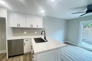 6060 Oak St, Huntington Park, CA 90255 - Photo 13