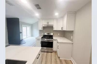 6060 Oak Street #E, Huntington Park, CA 90255 - Photo 11