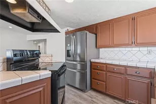 26325 Catamaran Ln, Helendale, CA 92342 - Photo 13