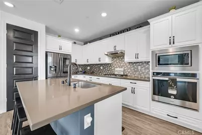 24869 Elison Court, Corona, CA 92883 - Photo 11
