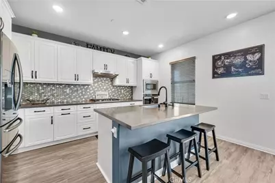 24869 Elison Court, Corona, CA 92883 - Photo 11