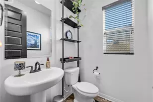24869 Elison Ct, Corona, CA 92883 - Photo 17