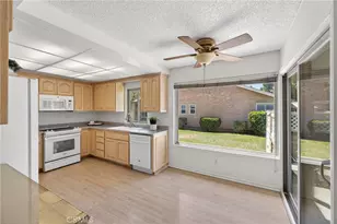13219 Village 13, Camarillo, CA 93012 - Photo 11