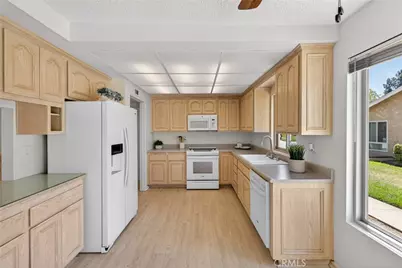 13219 Village 13, Camarillo, CA 93012 - Photo 11