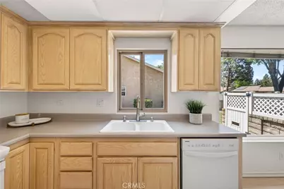13219 Village 13, Camarillo, CA 93012 - Photo 15