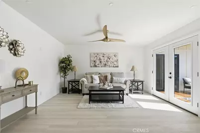 2260 Gondar Avenue, Long Beach, CA 90815 - Photo 17