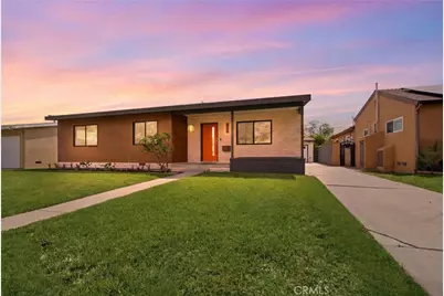 2260 Gondar Avenue, Long Beach, CA 90815 - Photo 1