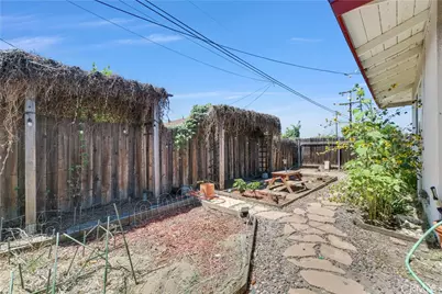 651 Buena Vista Parkway, Hemet, CA 92543 - Photo 29
