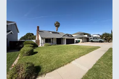 385 Burr Street, Corona, CA 92882 - Photo 3