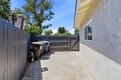 8254 San Vicente Avenue, Riverside, CA 92504 - Photo 41