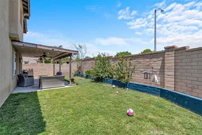 6229 Eaglemont, Fontana, CA 92336 - Photo 41