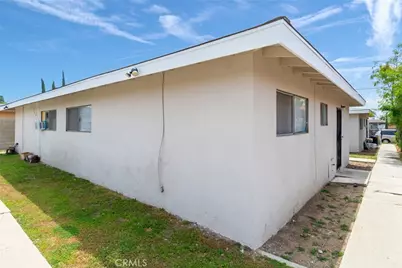 412 W Ramona, Rialto, CA 92376 - Photo 7