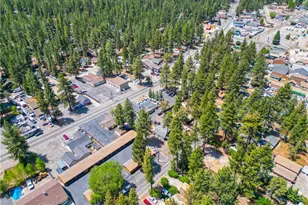 327 W Country Club, Big Bear City, CA 92314 - Photo 17