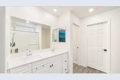 22739 Morning Spruce Street, Nuevo, CA 92567 - Photo 9
