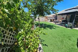 15248 Lynch Ct, Adelanto, CA 92301 - Photo 3