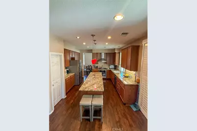 12405 Ganesta Court, Victorville, CA 92392 - Photo 11