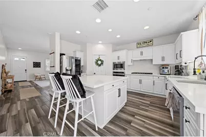 15292 Wren, Fontana, CA 92336 - Photo 17