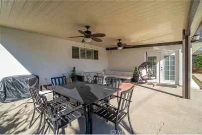 17481 Filbert, Fontana, CA 92335 - Photo 31